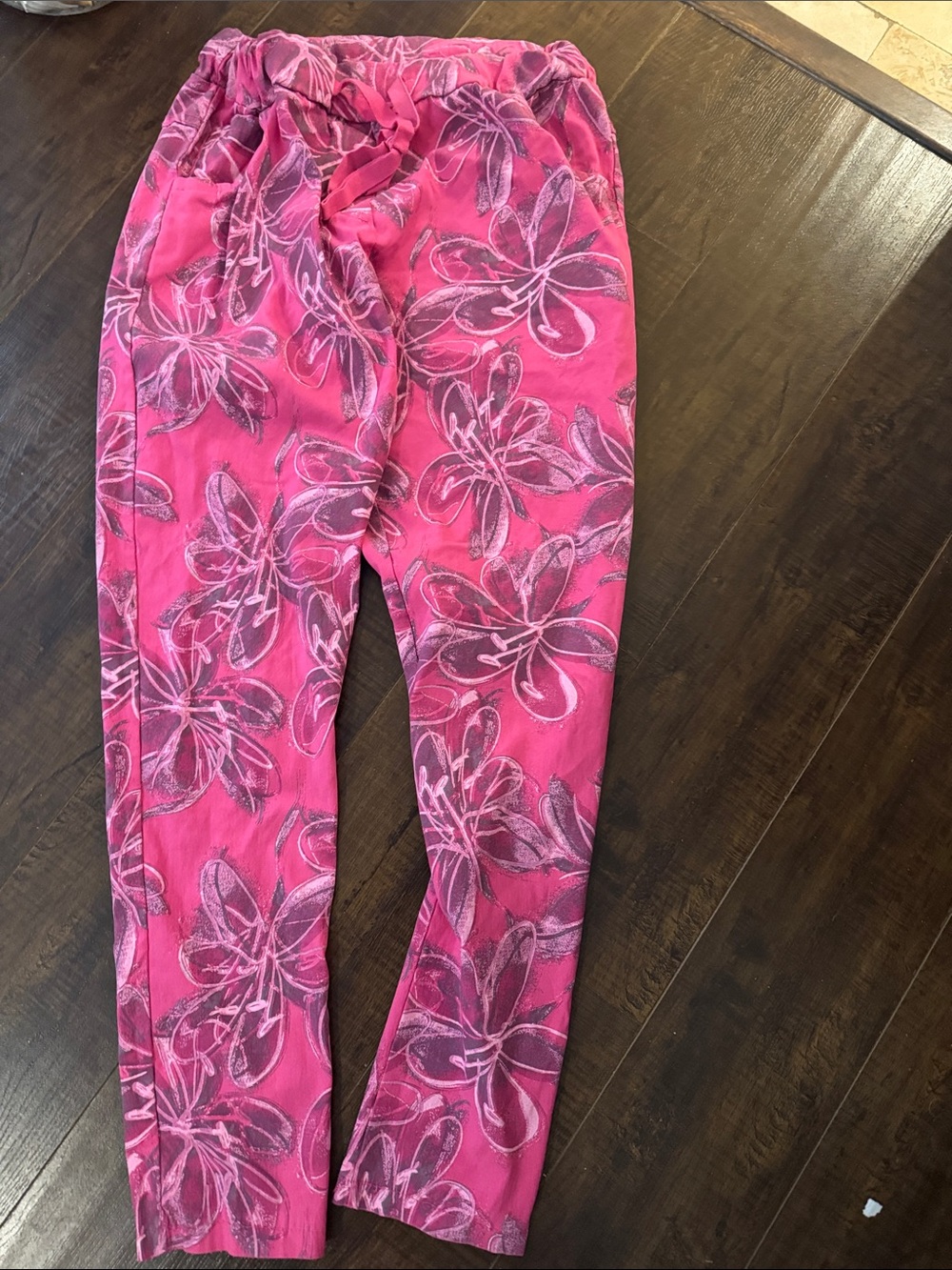 Women's Pink Floral Straight-Leg Pants with Drawstring Waist